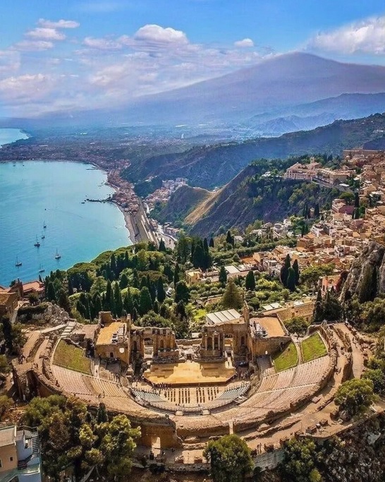 Plus belles villes de Sicile : Taormine