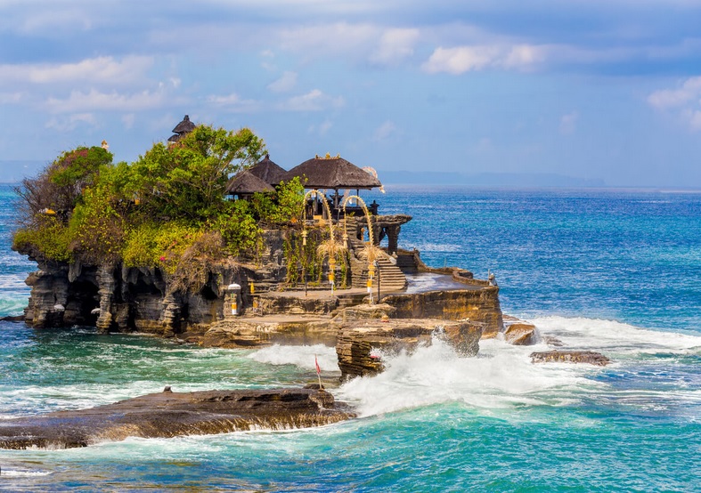 Quels sont les activités les plus insolites à faire pendant un voyage en Indonésie ?